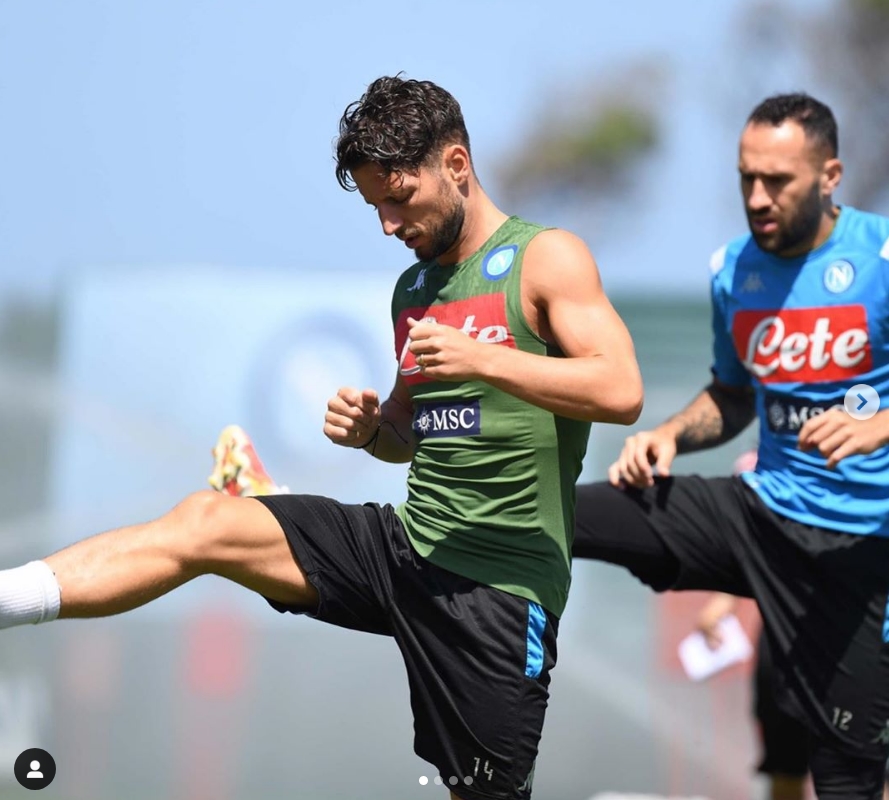 巴萨vs那不勒斯全场回放